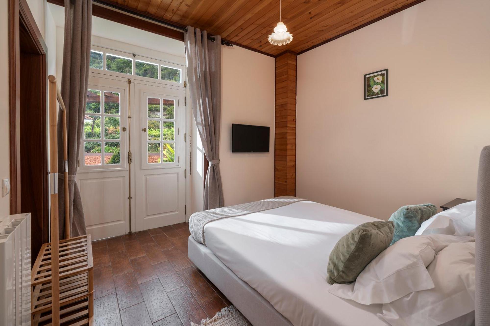 Casa Da Faja Alta - With Breakfast Included, By An Island Apart Jogo da Bola Exterior photo