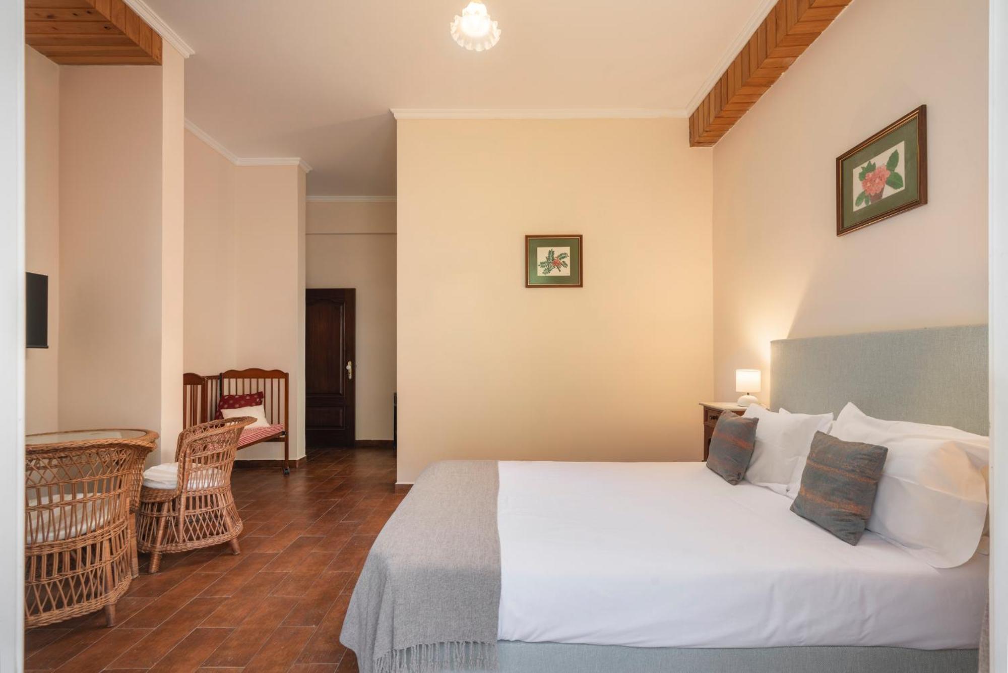 Casa Da Faja Alta - With Breakfast Included, By An Island Apart Jogo da Bola Exterior photo