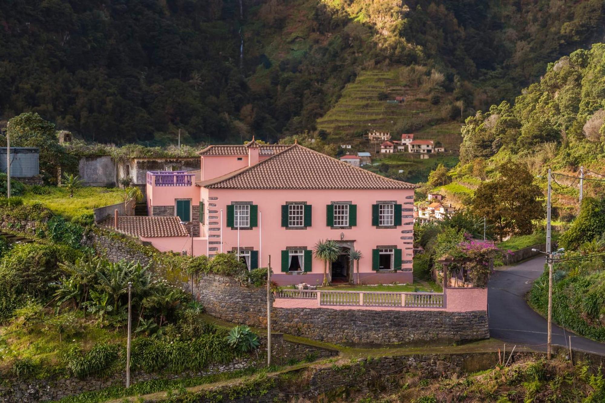 Casa Da Faja Alta - With Breakfast Included, By An Island Apart Jogo da Bola Exterior photo