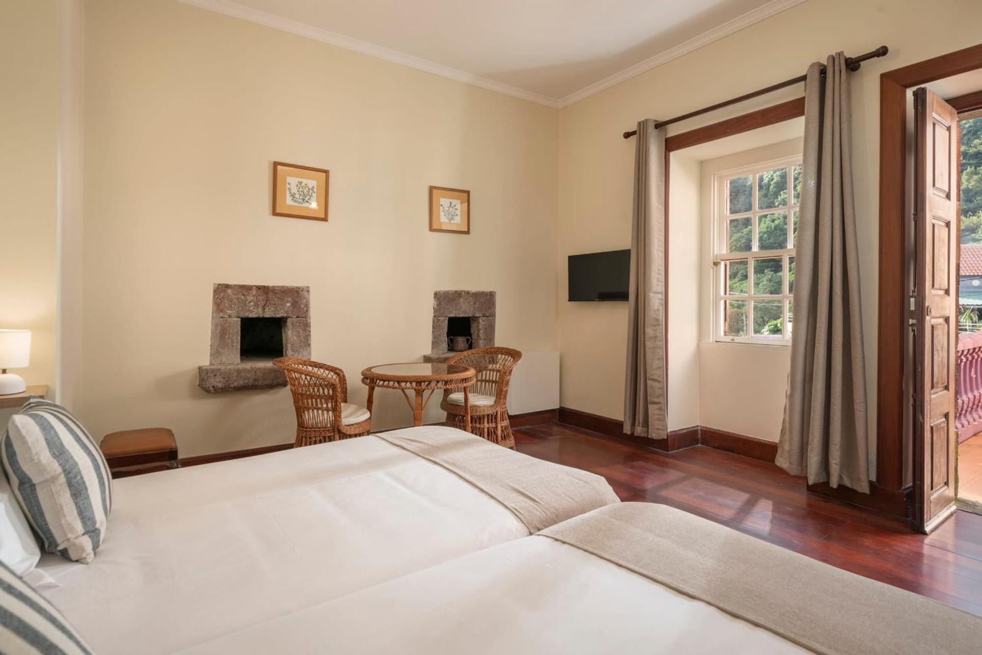 Casa Da Faja Alta - With Breakfast Included, By An Island Apart Jogo da Bola Exterior photo